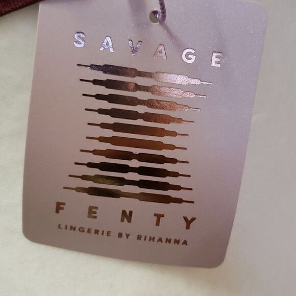 SAVAGE X FENTY Lingerie Intimates by Rihanna Sparkle Pink Padded Underwire Bra - Picture 5 of 8